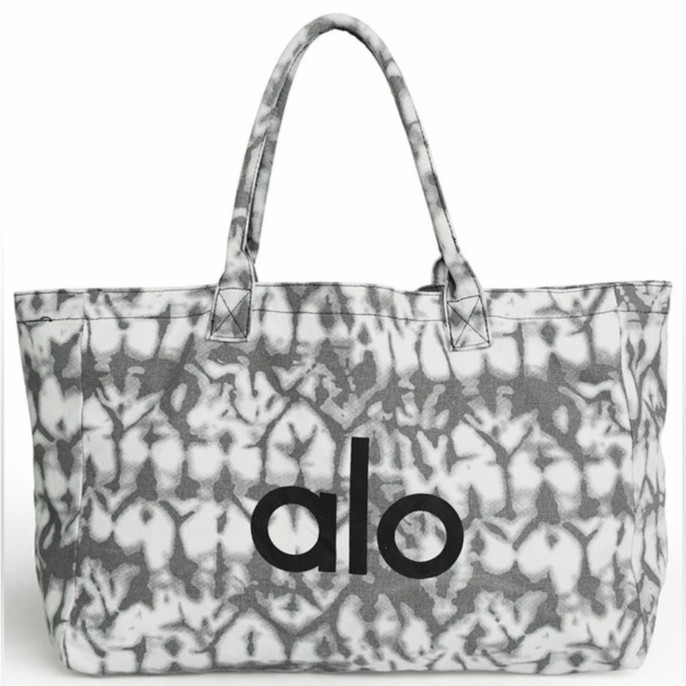 ALO Yoga Tue Dye Tote Bag